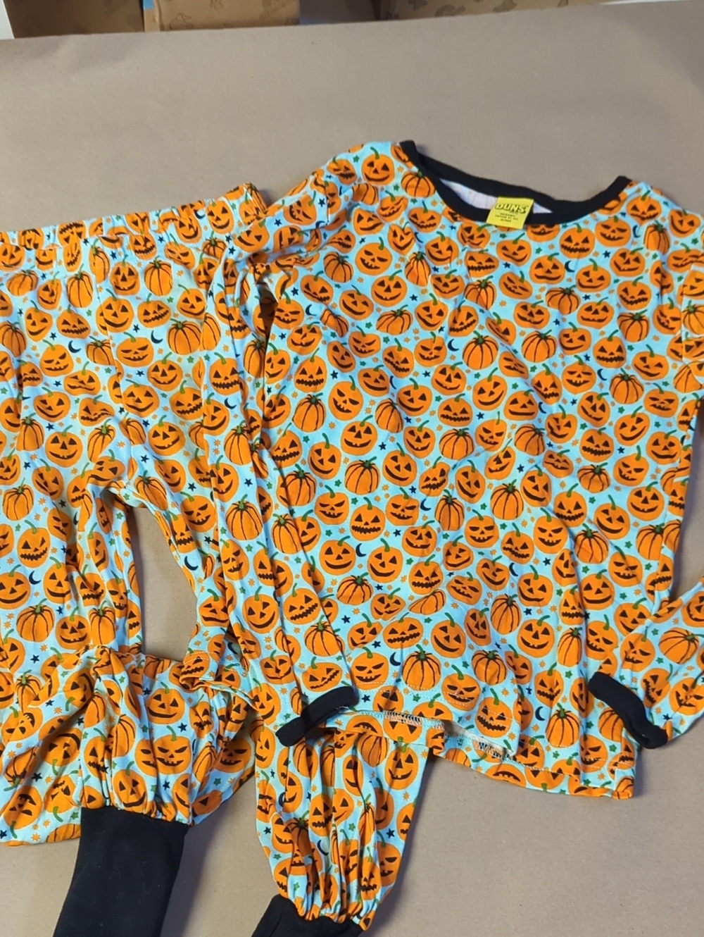 100% Hots Organjc Cotton Kids Halloween Pumpkin Set - Orange & Light Blue